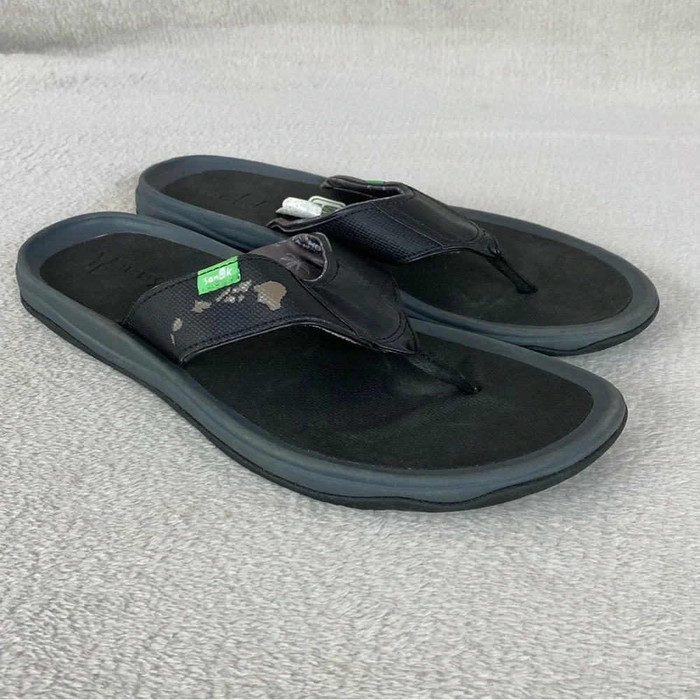 SANUK Tripper H20 Men's Flip Flops Sandals Size 10 Black Hawaii Water Beach NEW